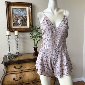 Here comes the sun romper